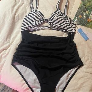 Cupshe swimsuit